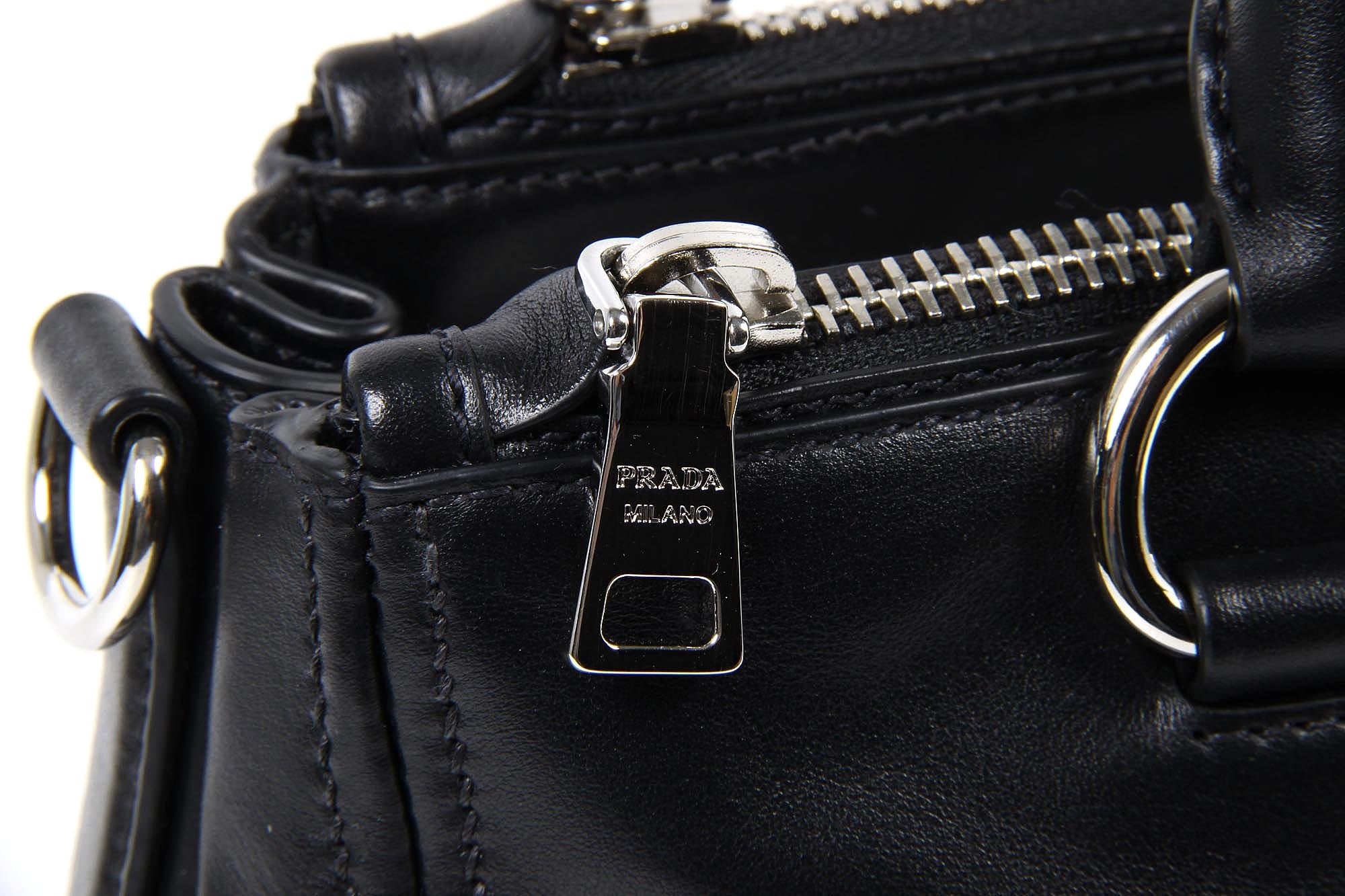 Borsa shopping tote Prada BN2866 Nero Soft Calf
