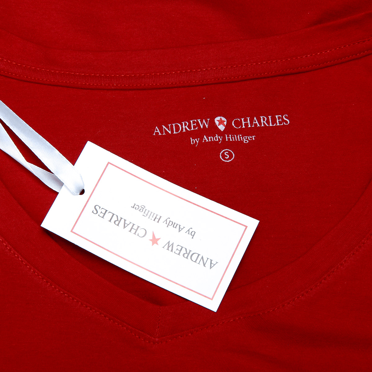 Andrew Charles T-shirt da donna a maniche corte con scollo a V, rossa TAPIWA