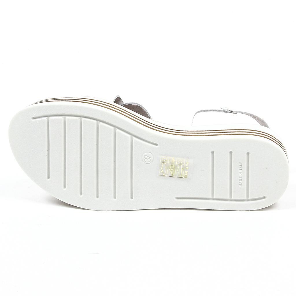 Sandalo flatform da donna V 1969 Italia