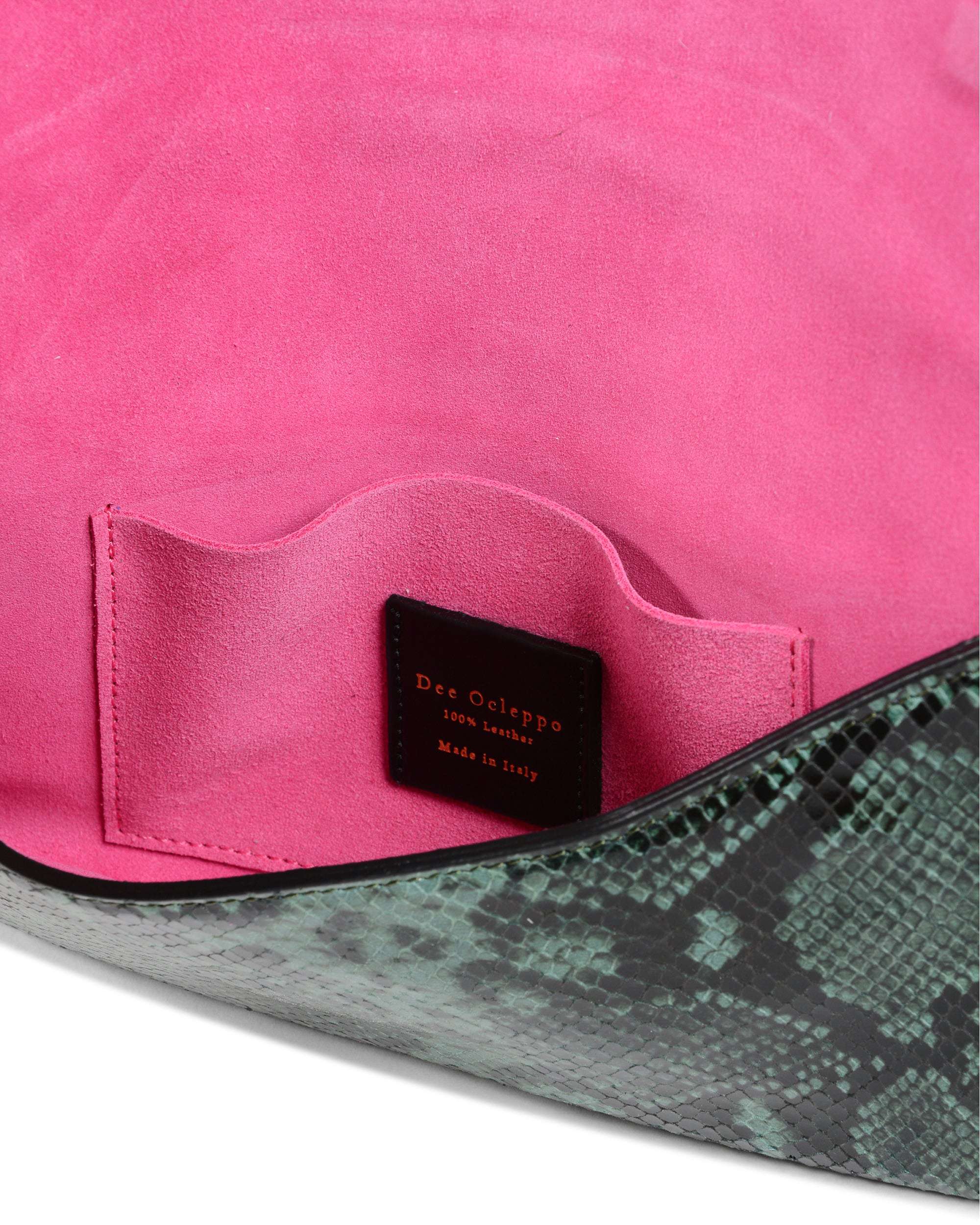 Pochette con busta in rilievo