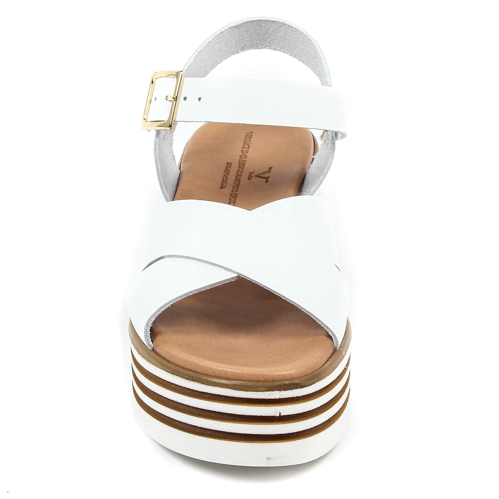 Sandalo flatform da donna V 1969 Italia