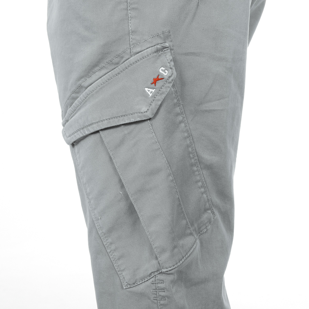 Pantaloncini da uomo Andrew Charles grigio chiaro JAKO