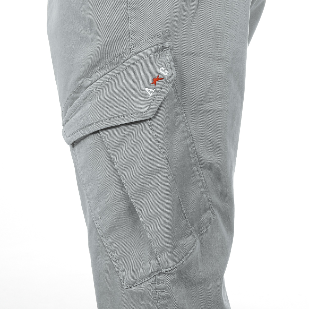 Pantaloncini da uomo Andrew Charles grigio chiaro JAKO