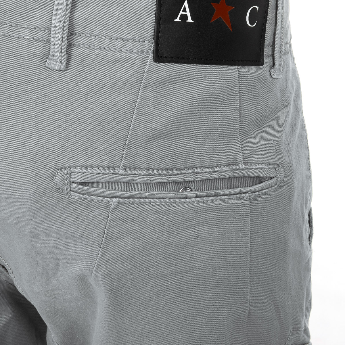 Pantaloncini da uomo Andrew Charles grigio chiaro JAKO