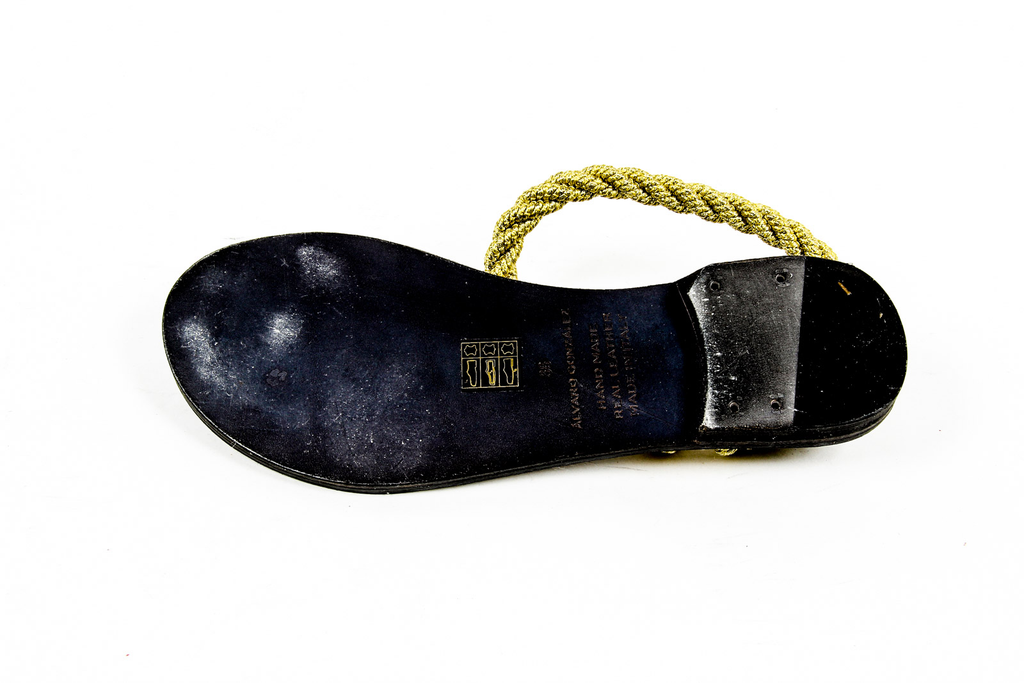 Ã lvaro GonzÃ¡lez Sandalo basso da donna ANGELA METALLIC ROPE NERO ORO