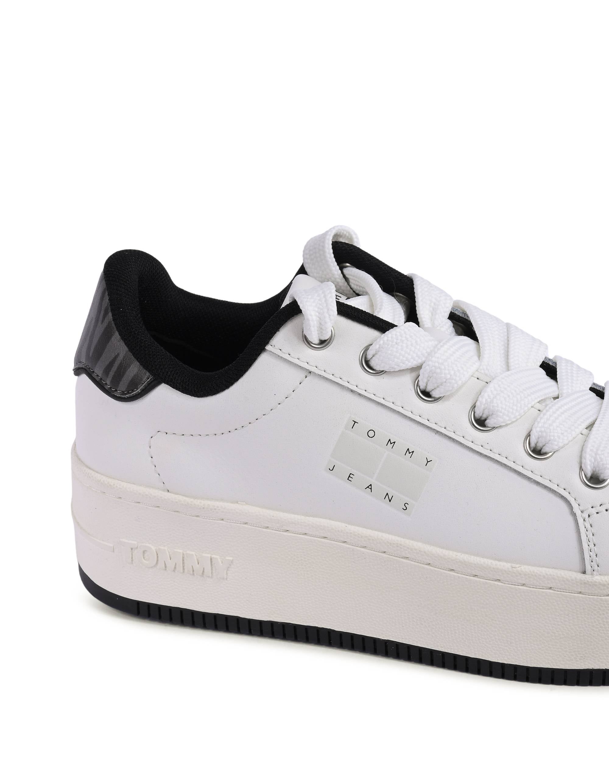 Tommy Hilfiger Sneaker da donna bianca EN0EN02537YBL