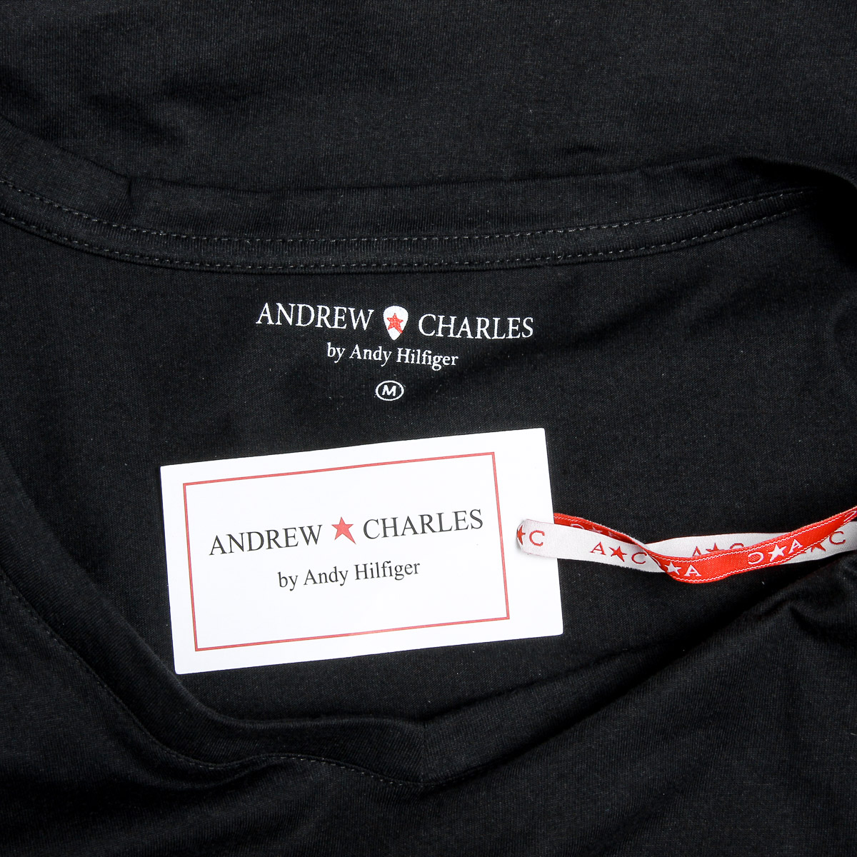 Andrew Charles T-shirt da donna a maniche corte con scollo a V, nera TAPIWA