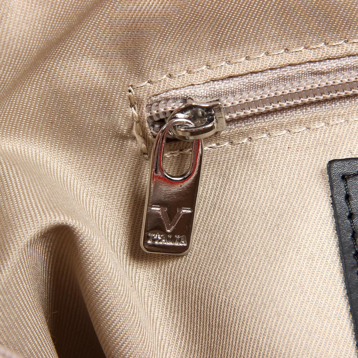 Borsa da donna V 1969 Italia