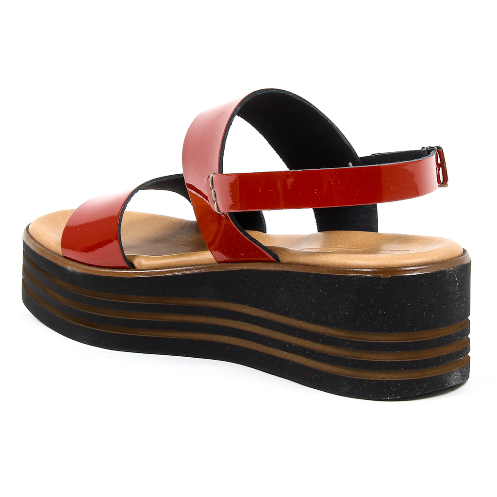 Sandalo flatform da donna V 1969 Italia