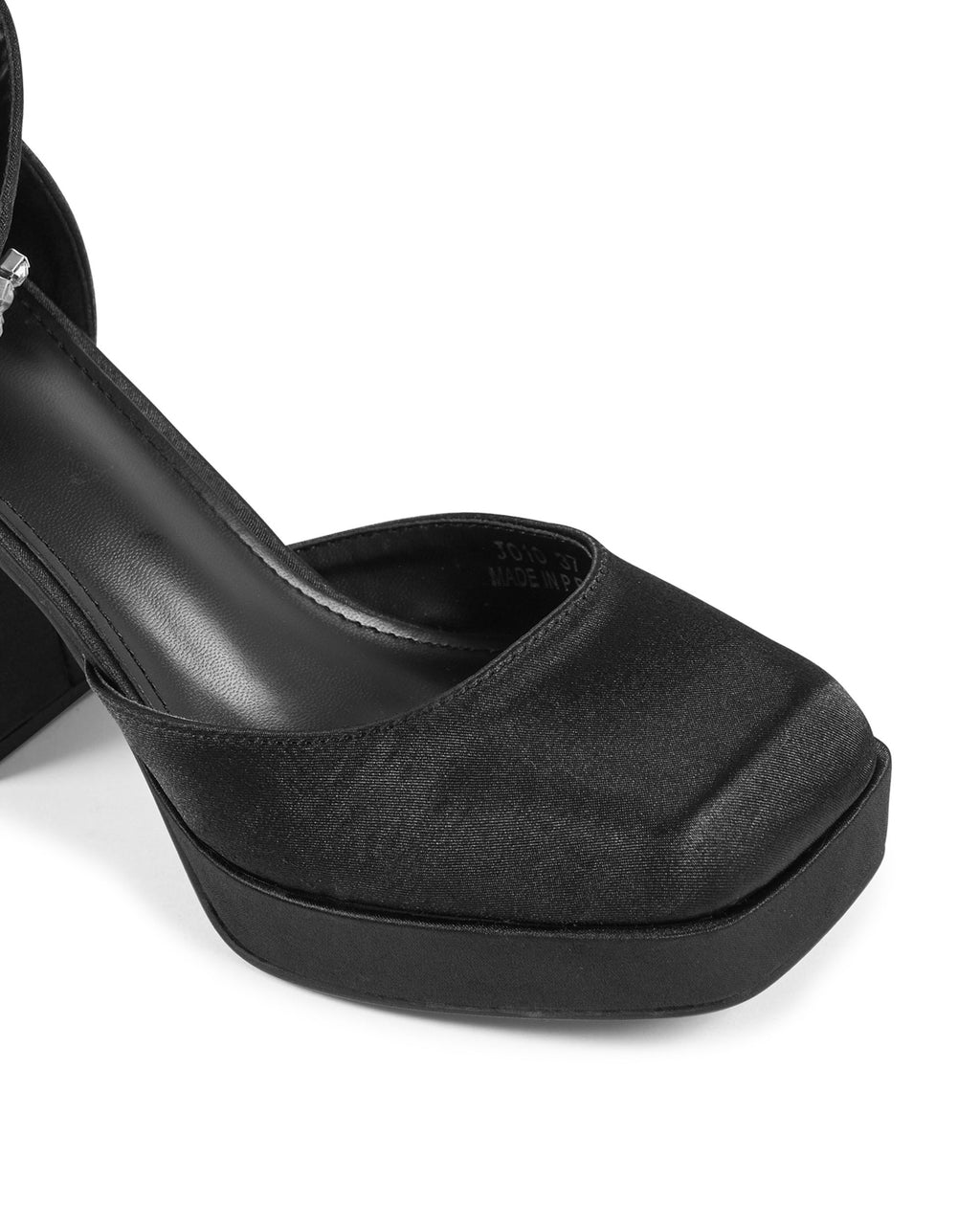 19V69 Italia Scarpe da donna con cinturino alla caviglia nere J010 NERO