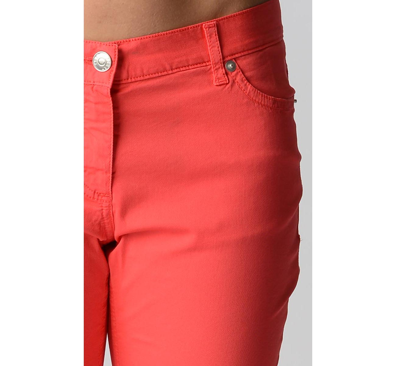 Pantaloni da donna Fred Perry 31502575 0899