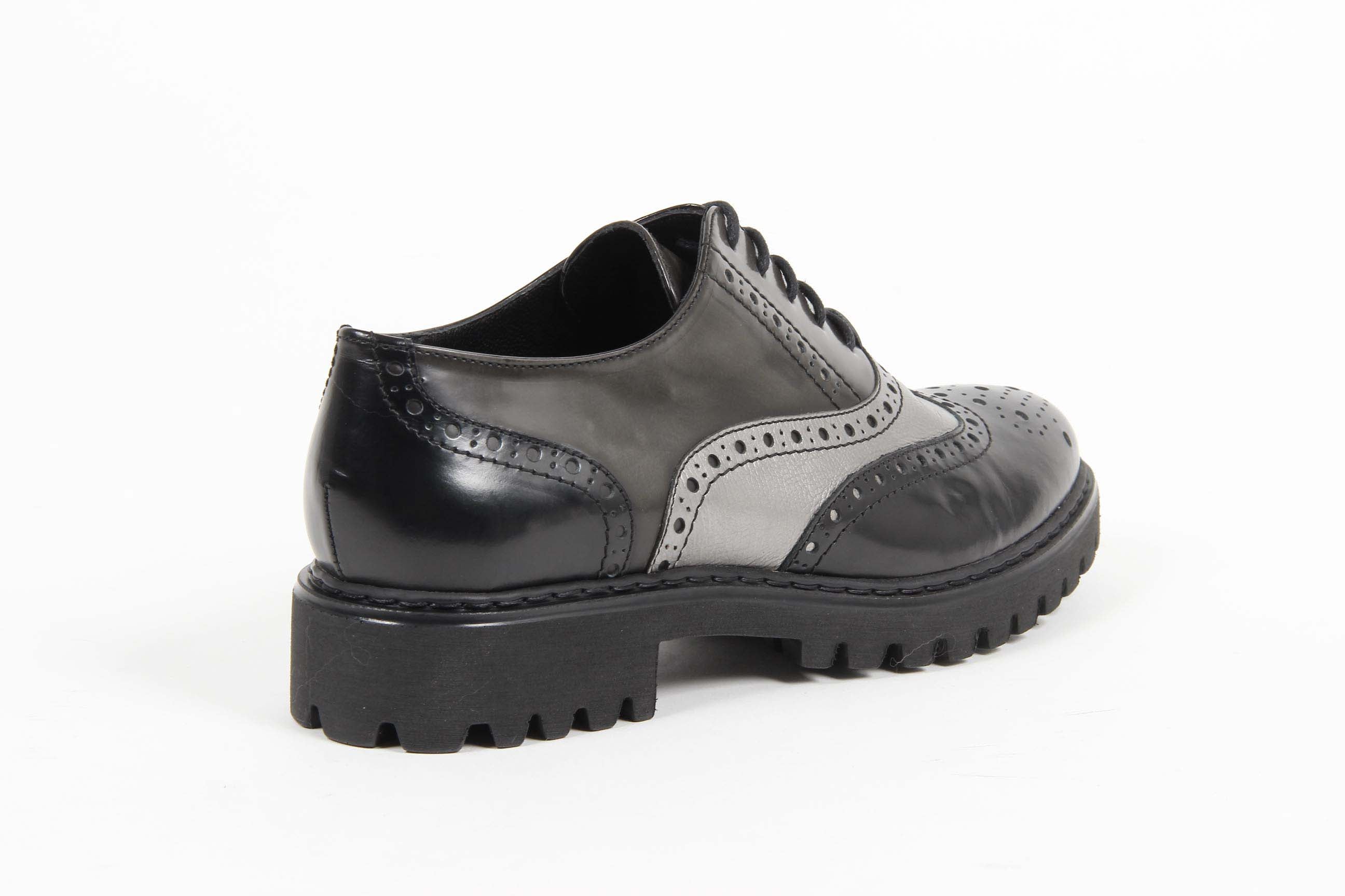 V 1969 Italia Womens Oxford Shoe 5135 ABRASIVATO NERO