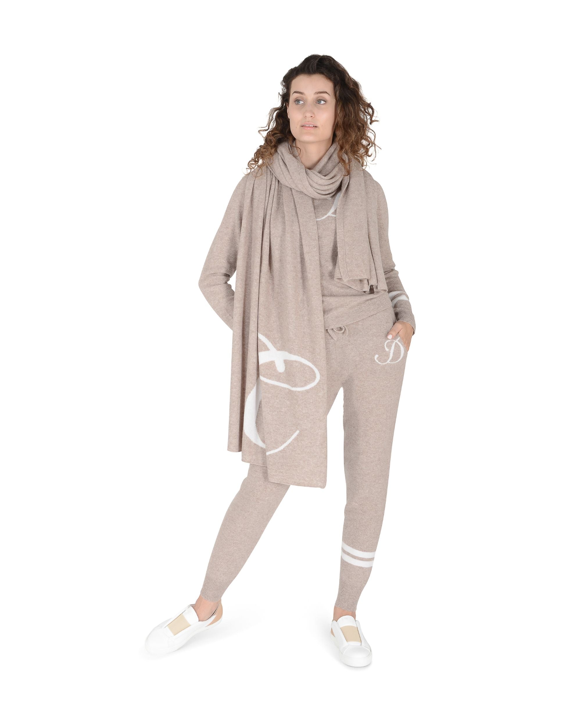 Sciarpa monogrammata Dee Ocleppo DEAN VILLAGE CAMEL C