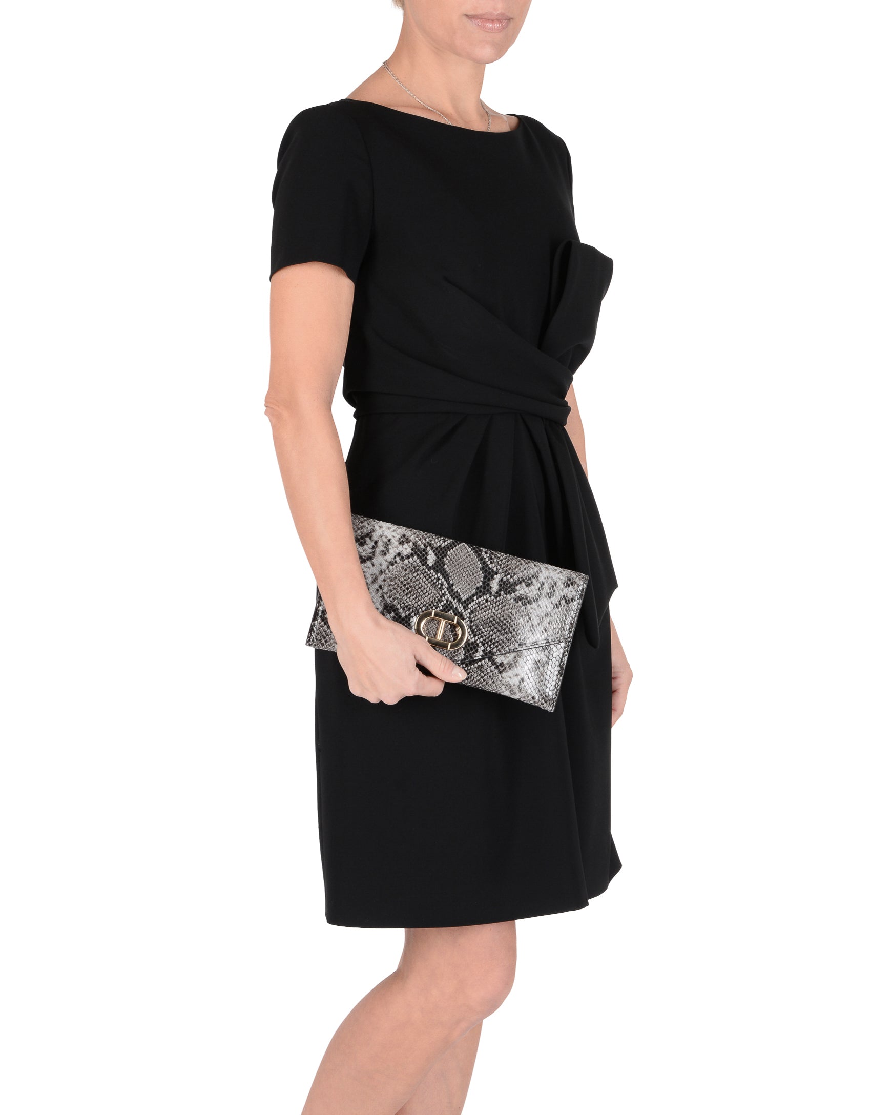 Pochette con busta in rilievo