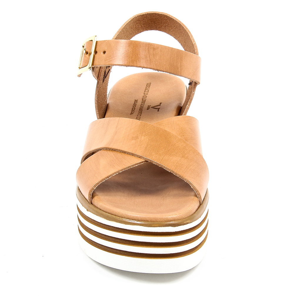 Sandalo flatform da donna V 1969 Italia