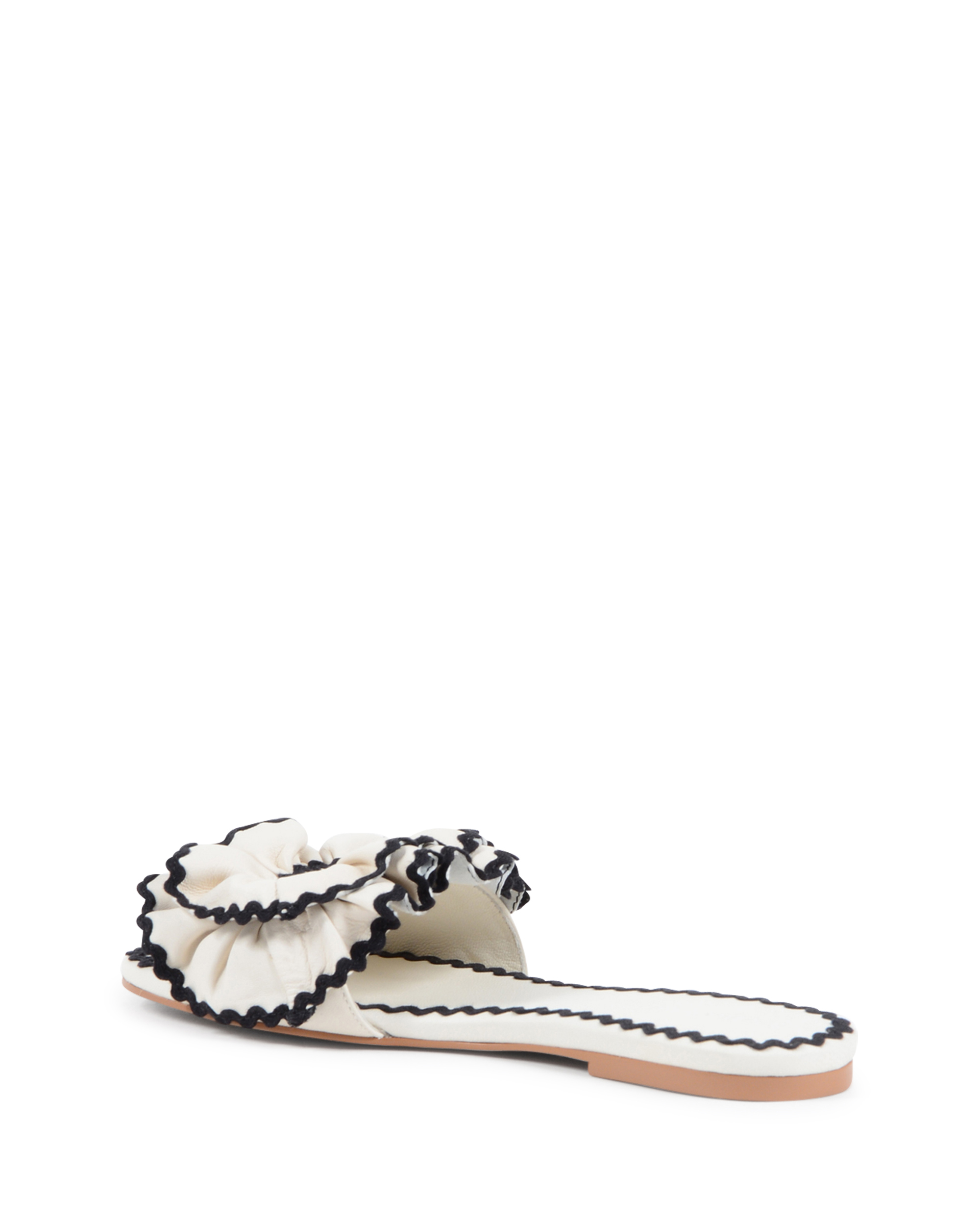 ChloÃ¨ Sandalo piatto da donna bianco SB32071A 999 GESSO NERO