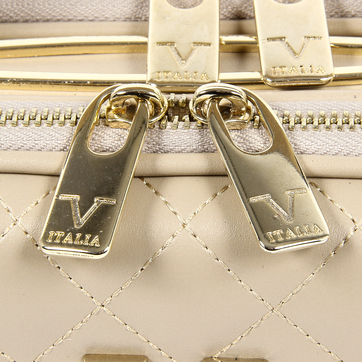Borsa da donna V 1969 Italia