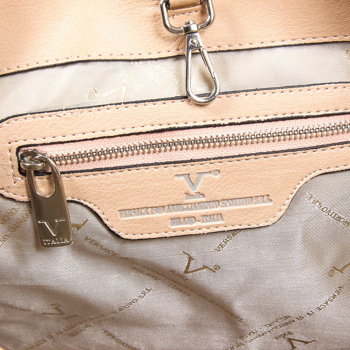 Borsa da donna V 1969 Italia