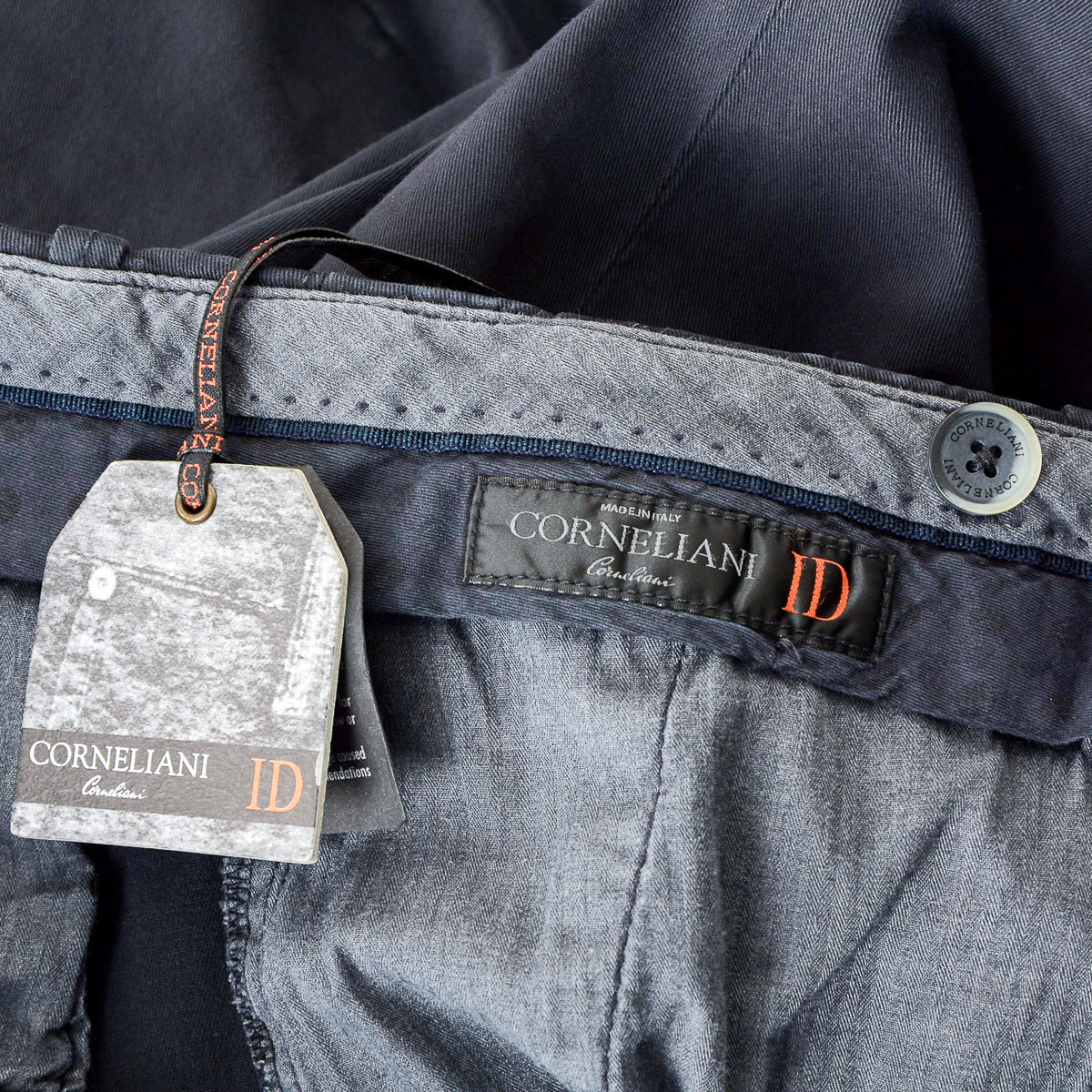 Corneliani Pantaloni Uomo Blu Scuro