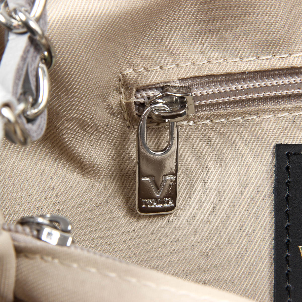 Borsa da donna V 1969 Italia