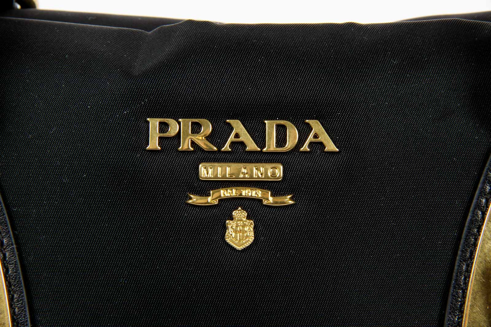 Borsa a mano convertibile con manico superiore in tessuto di nylon Prada da donna BN1903