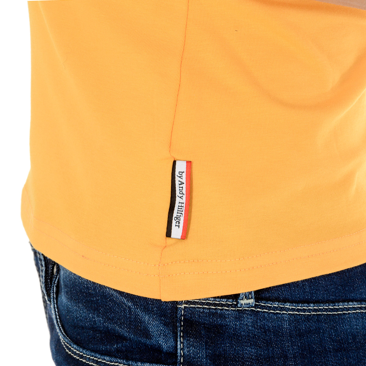 Andrew Charles T-shirt da donna a maniche corte con scollo a V gialla TAPIWA