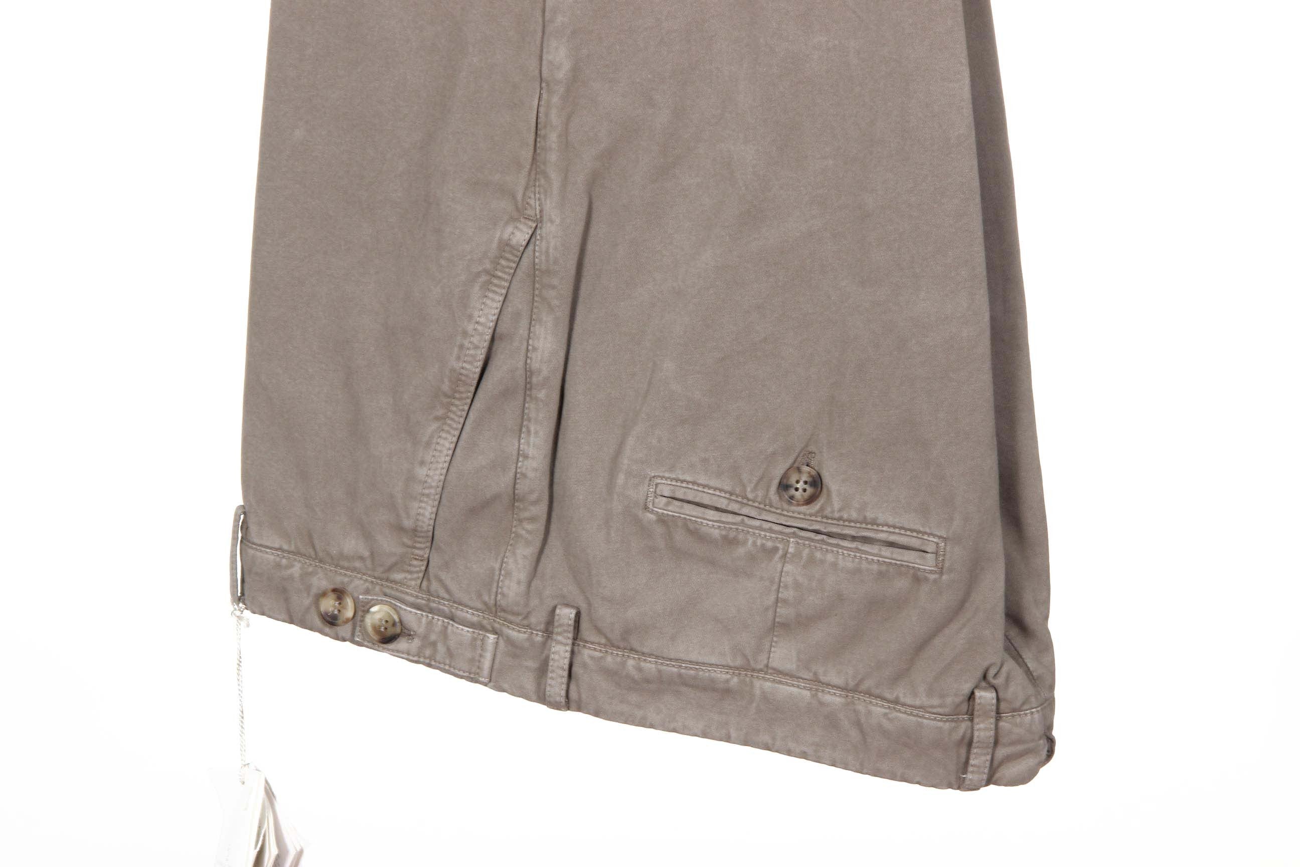 Pantaloni Uomo Brunello Cucinelli M057PP2642 C1403