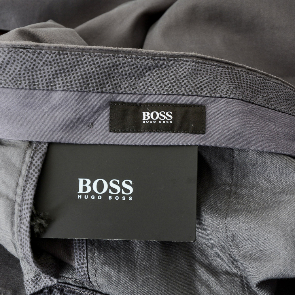 Pantaloni da uomo Hugo Boss grigi STANINO