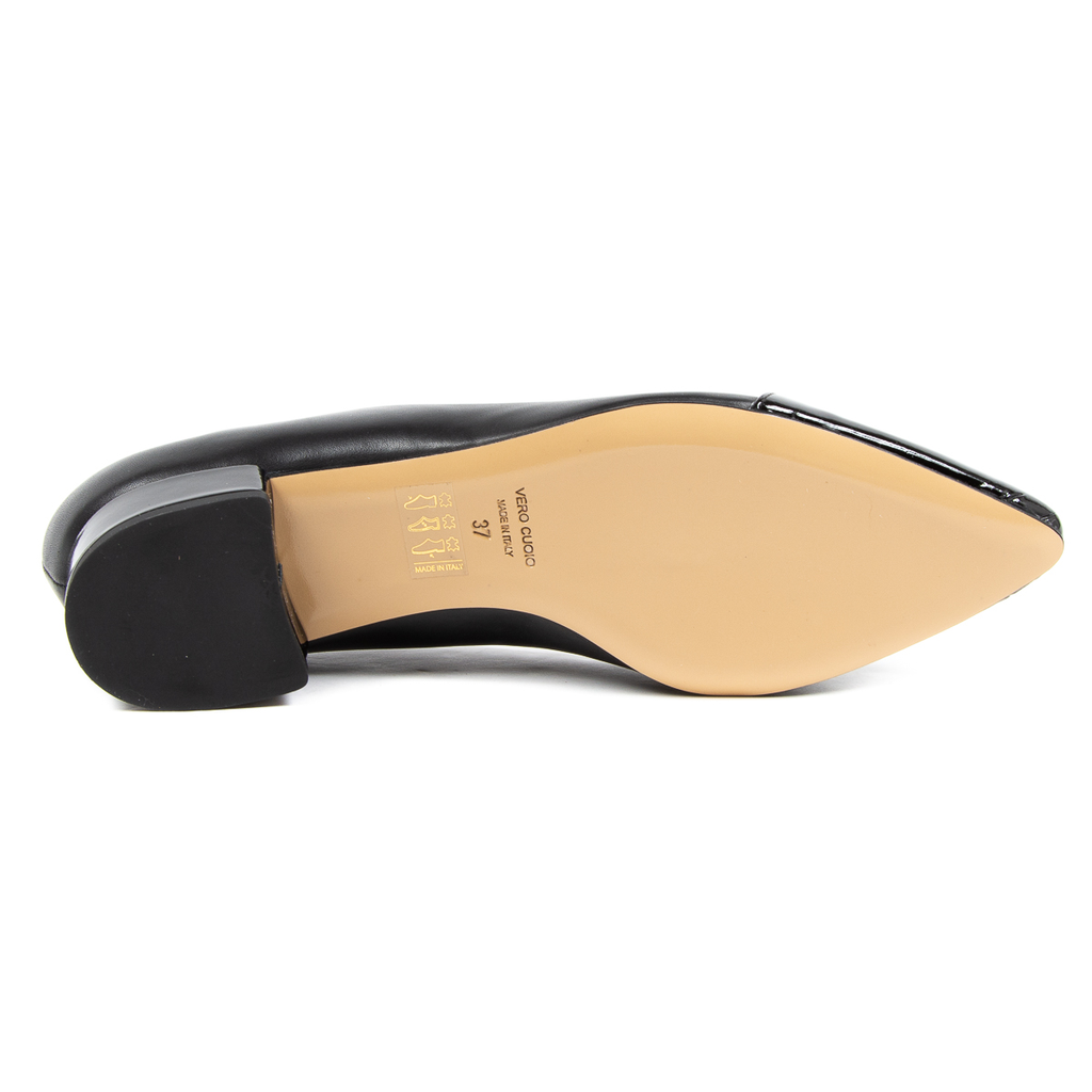 V 1969 Italia Womens Ballerina Black CHARITY