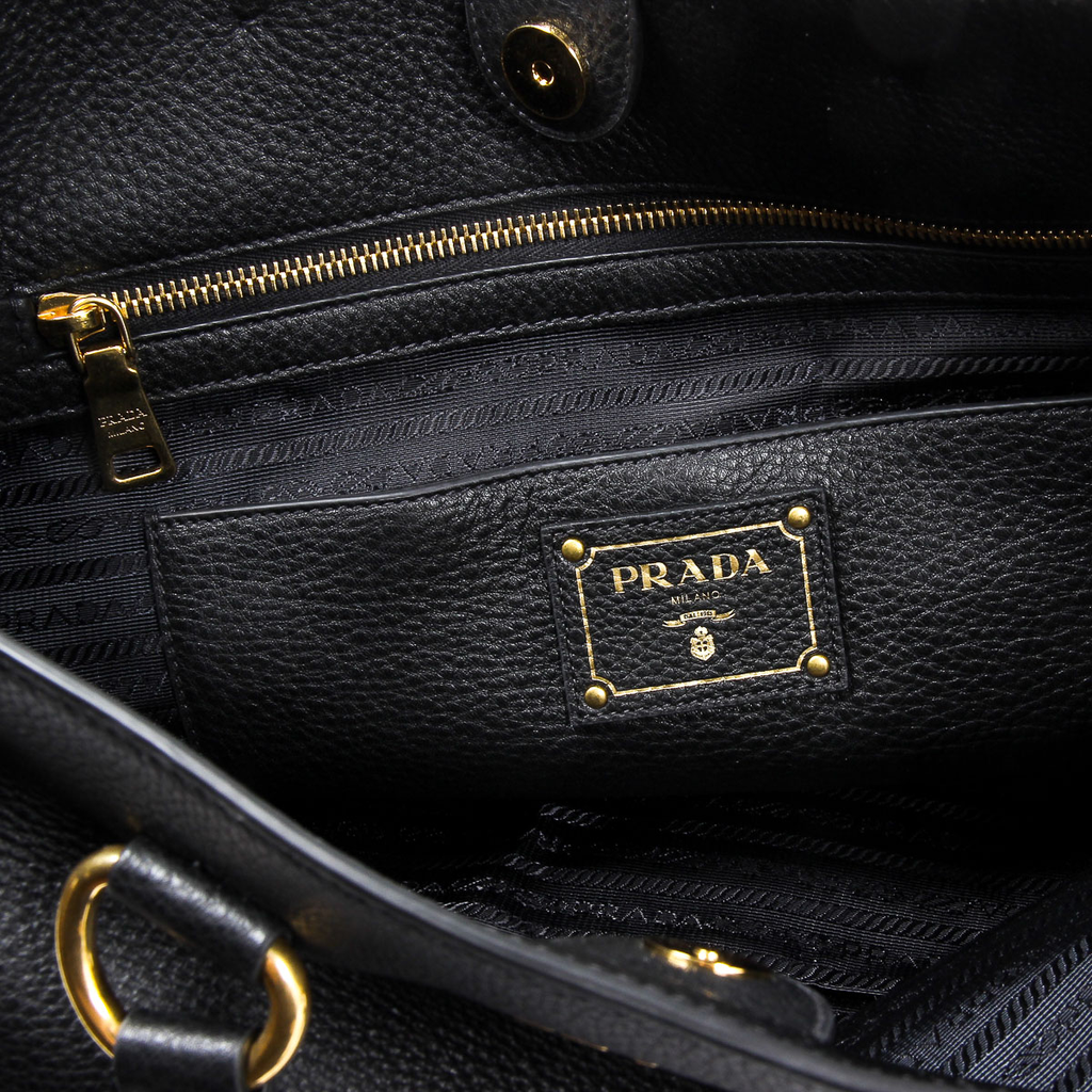 Borsa shopper Prada Vitello Phenix in pelle nera
