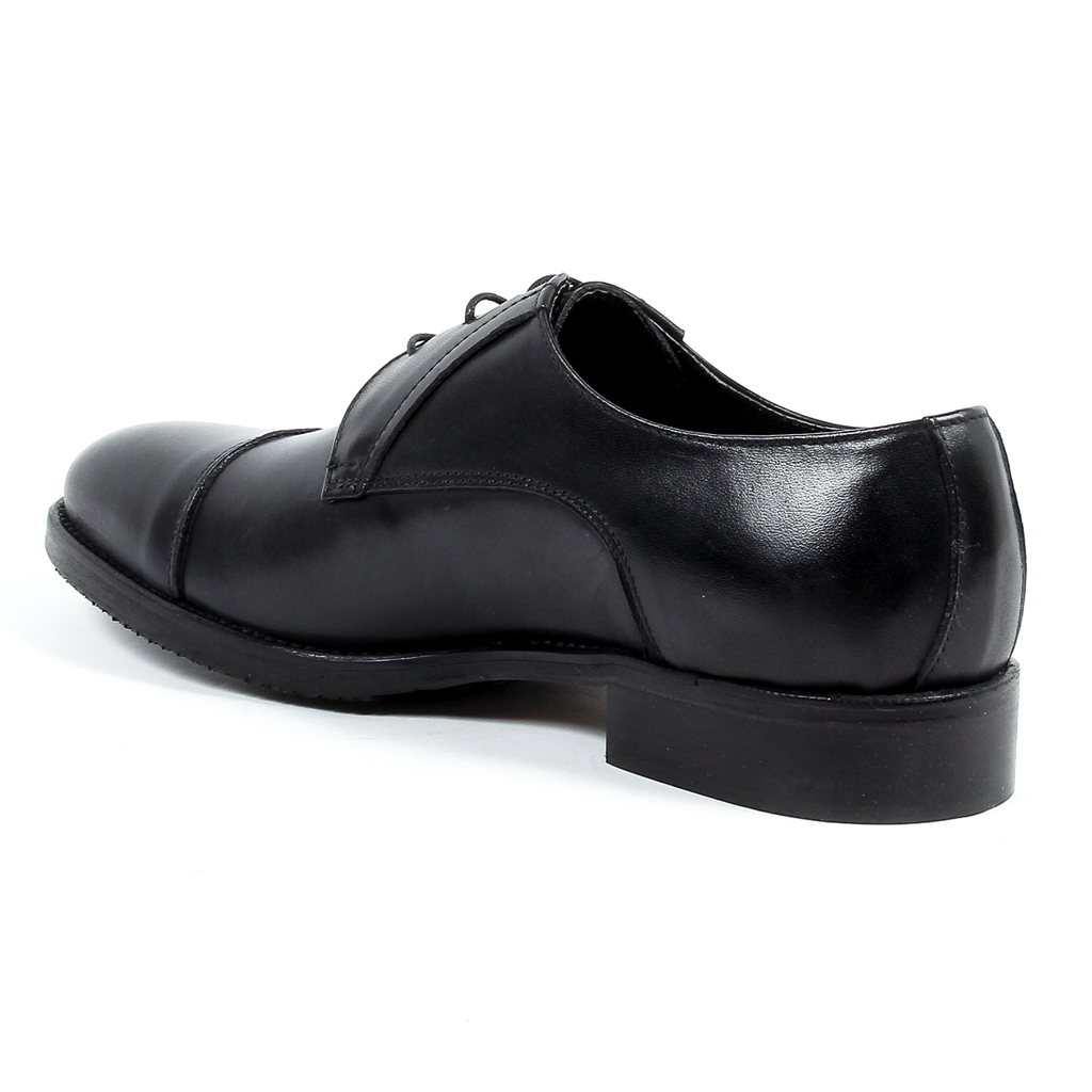 Scarpa classica da uomo V 1969 Italia