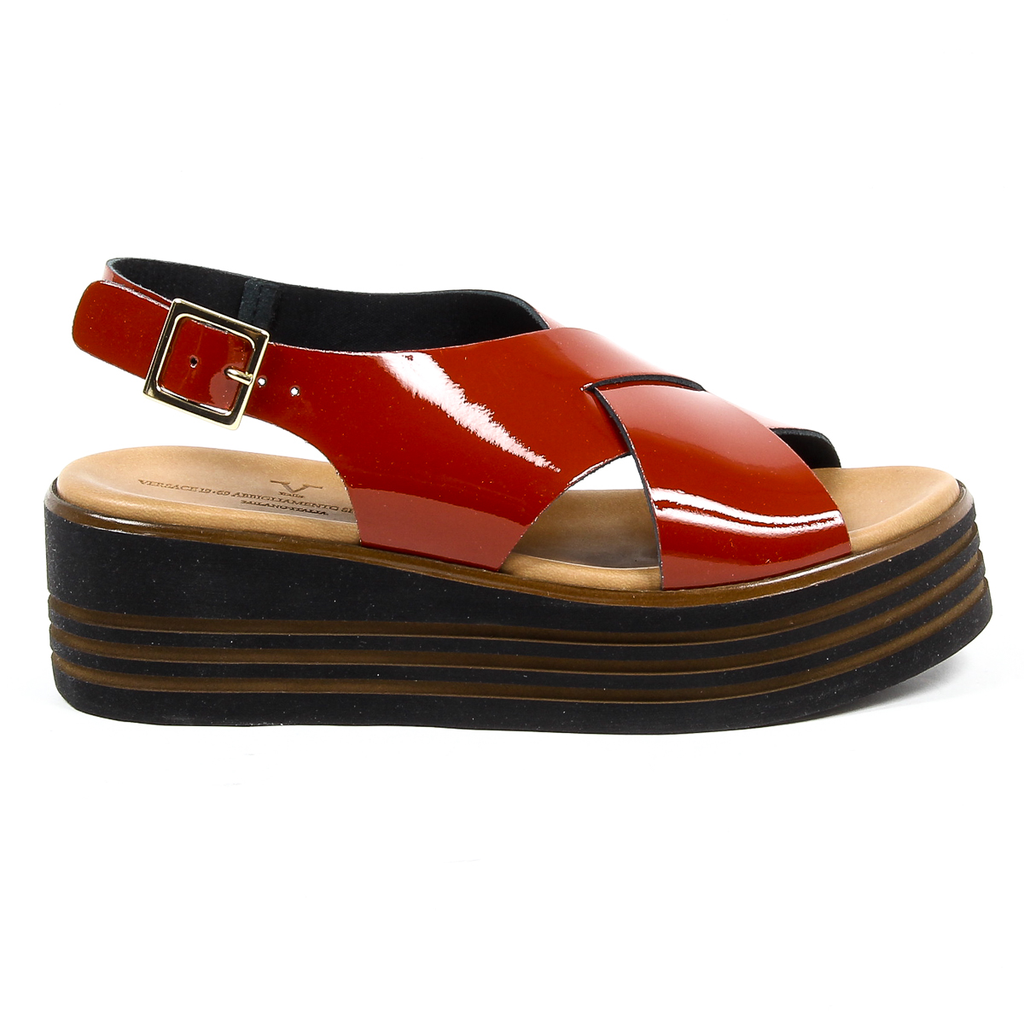 Sandalo flatform da donna V 1969 Italia