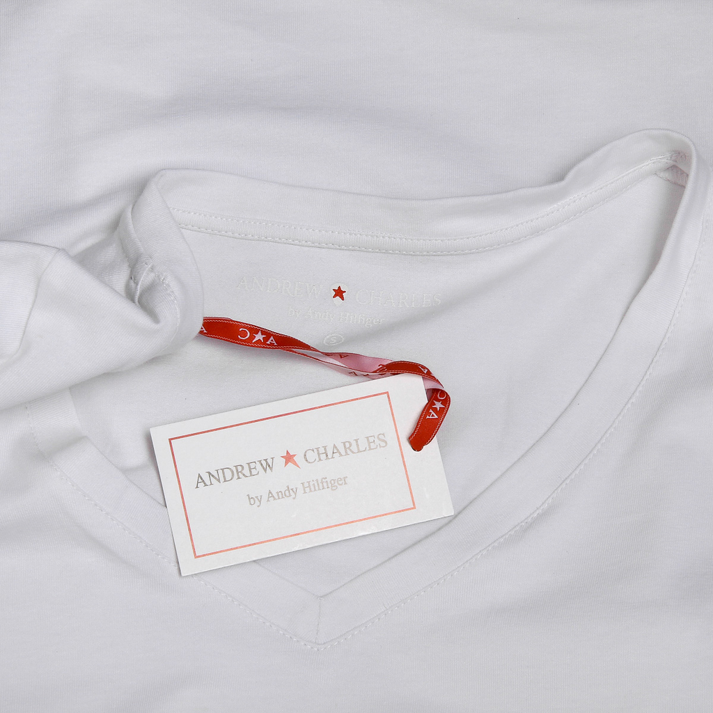 Andrew Charles T-shirt da donna a maniche corte con scollo a V, bianca TAPIWA