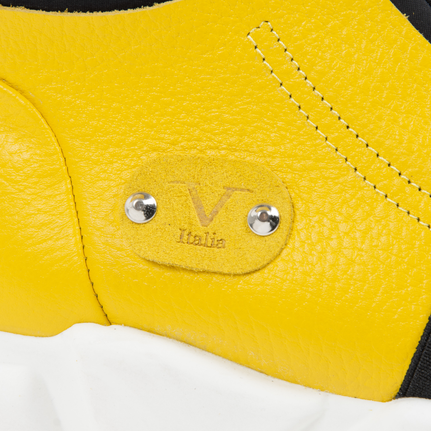 V 1969 Italia Sneaker da donna gialla JANE