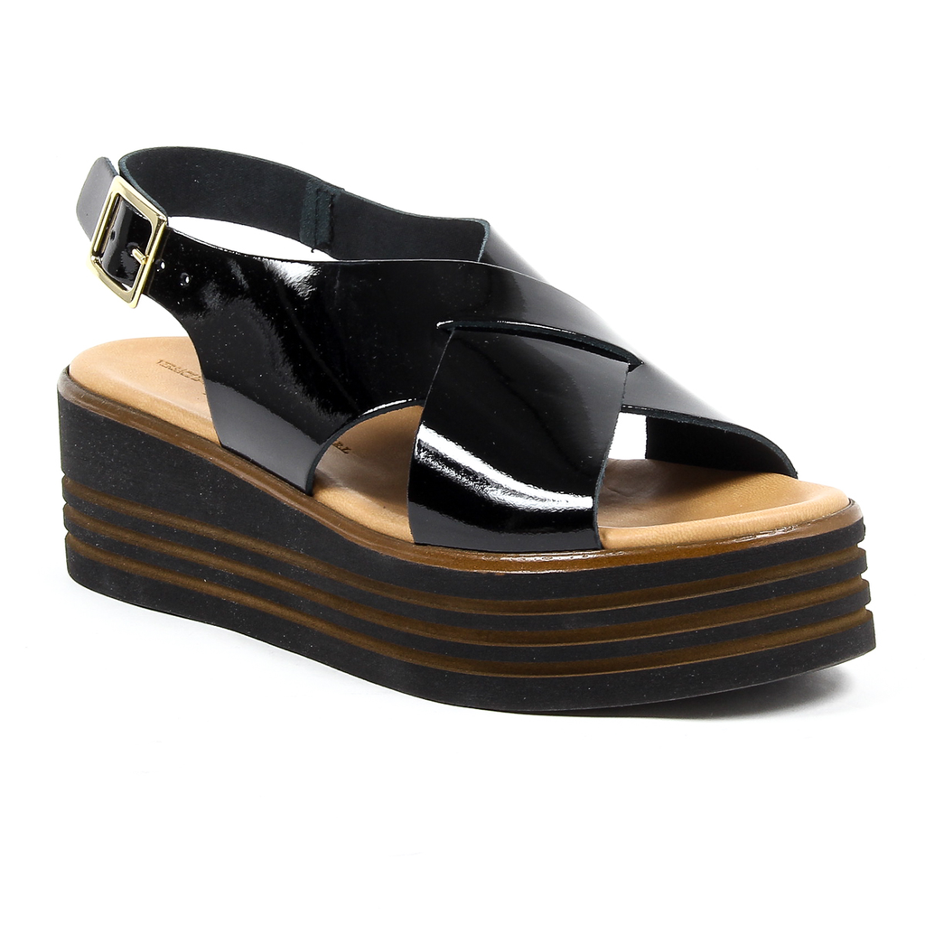 Sandalo flatform da donna V 1969 Italia