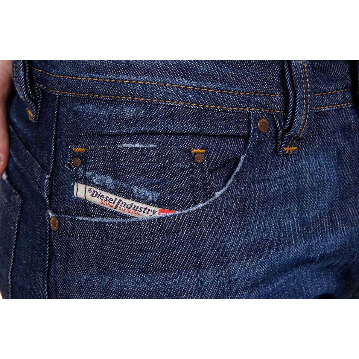 Diesel Jeans Uomo THAVAR 0842N L.32