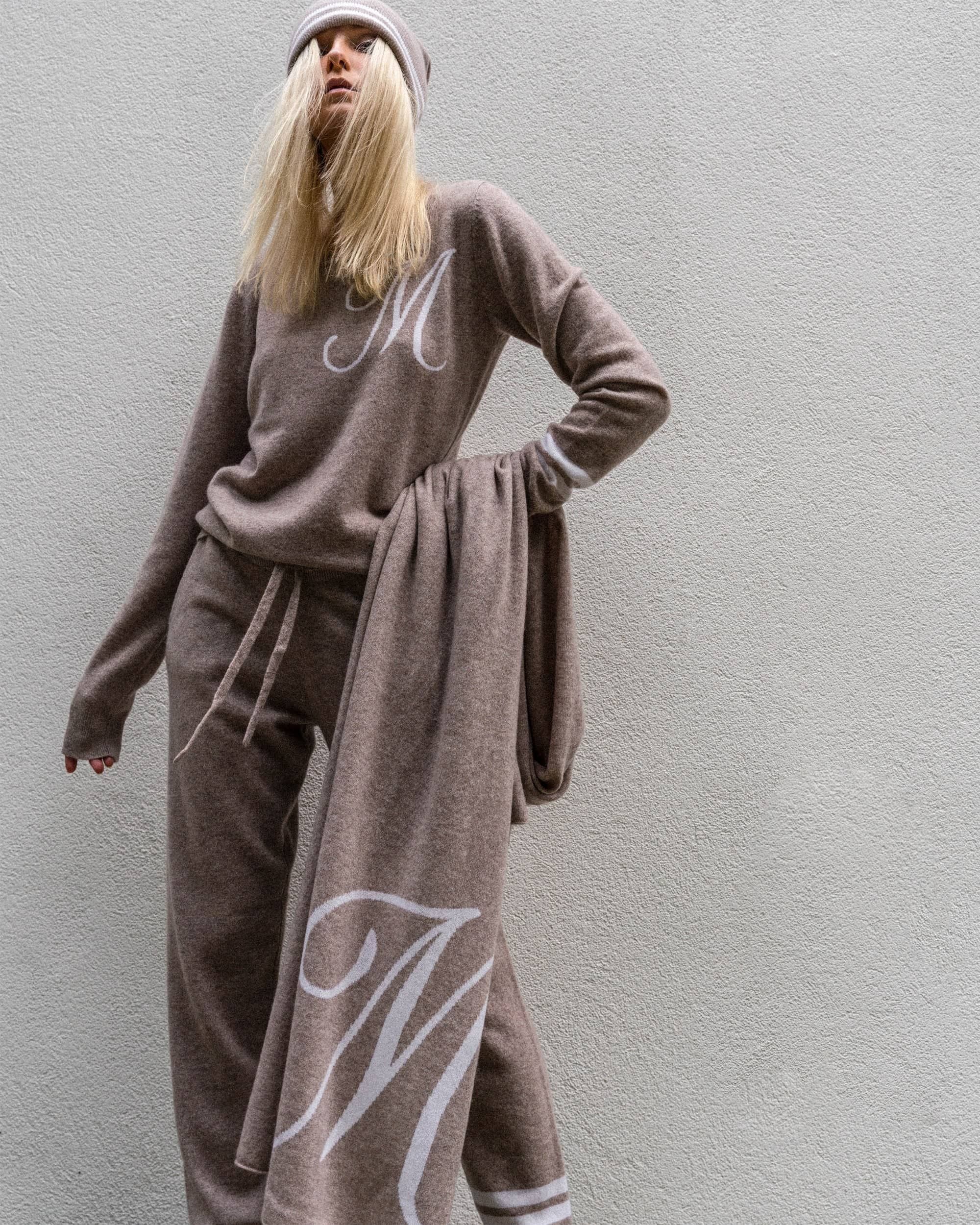 Sciarpa in cashmere con monogramma - Cammello