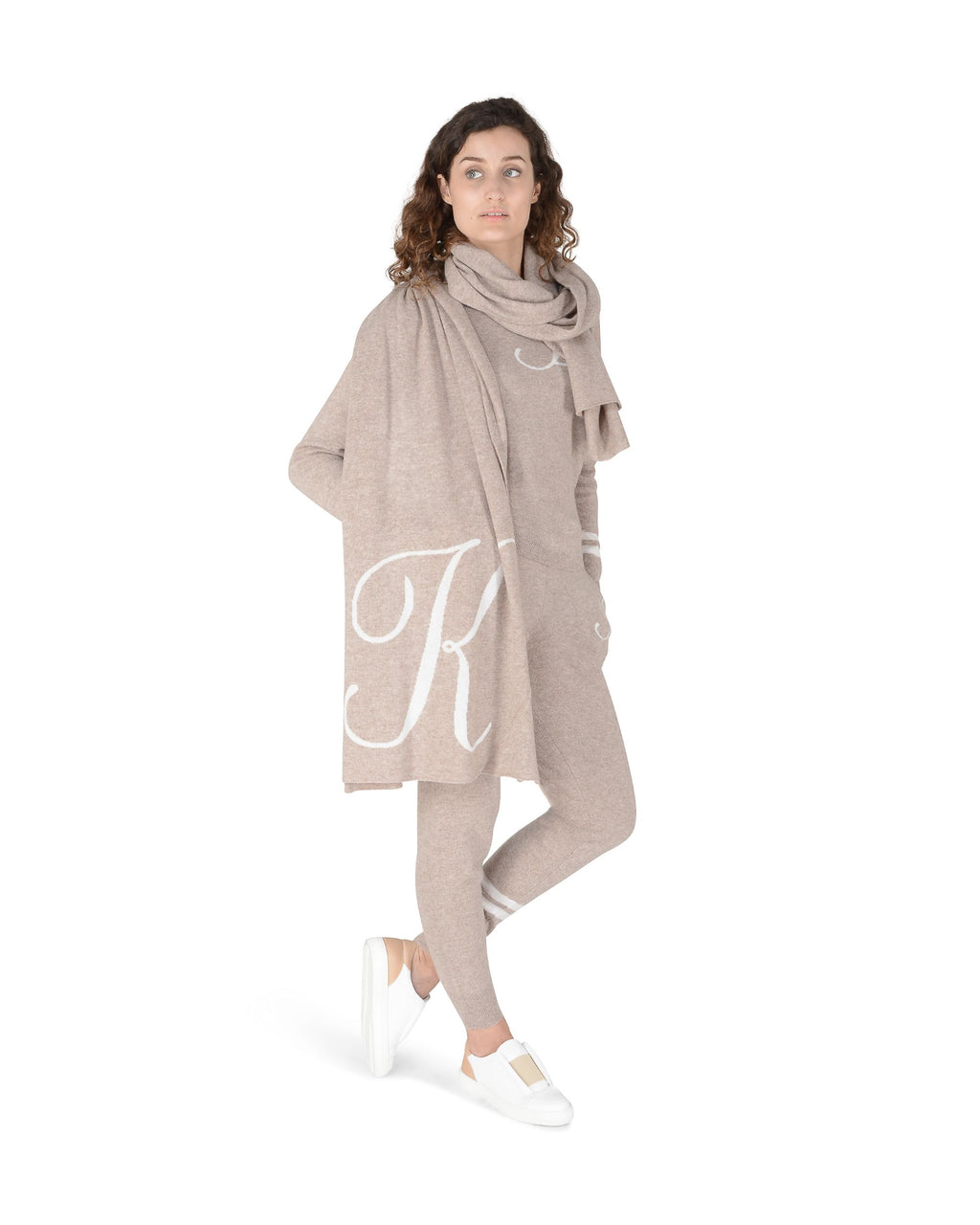 Sciarpa monogrammata Dee Ocleppo DEAN VILLAGE CAMEL K