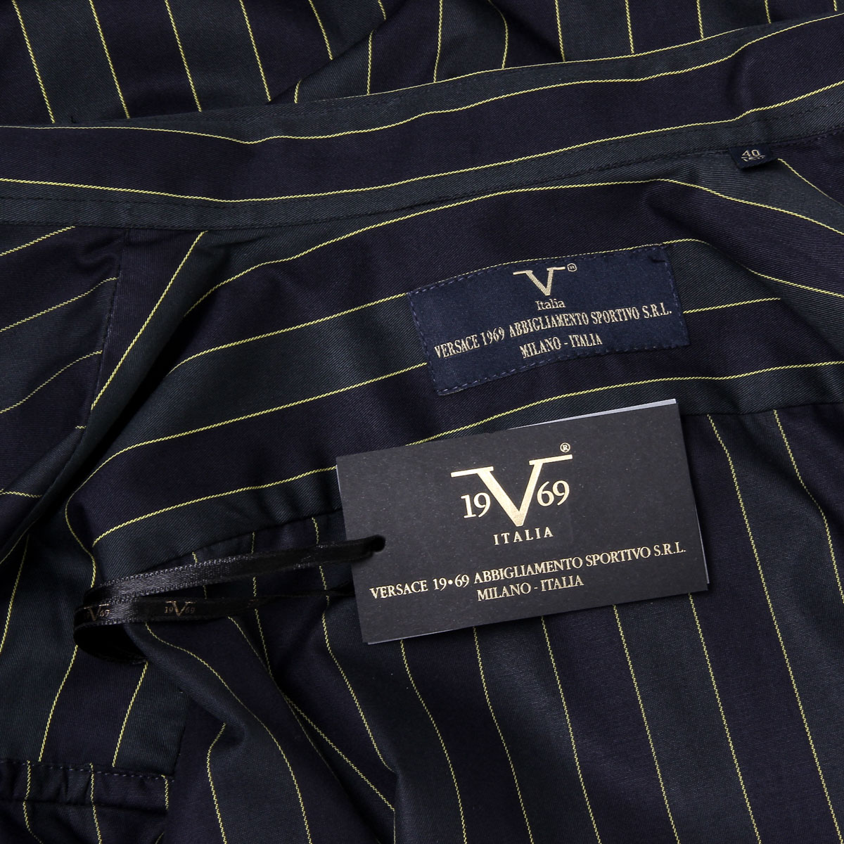 V 1969 Italia Camicia da uomo con collo classico 377 VAR. 520