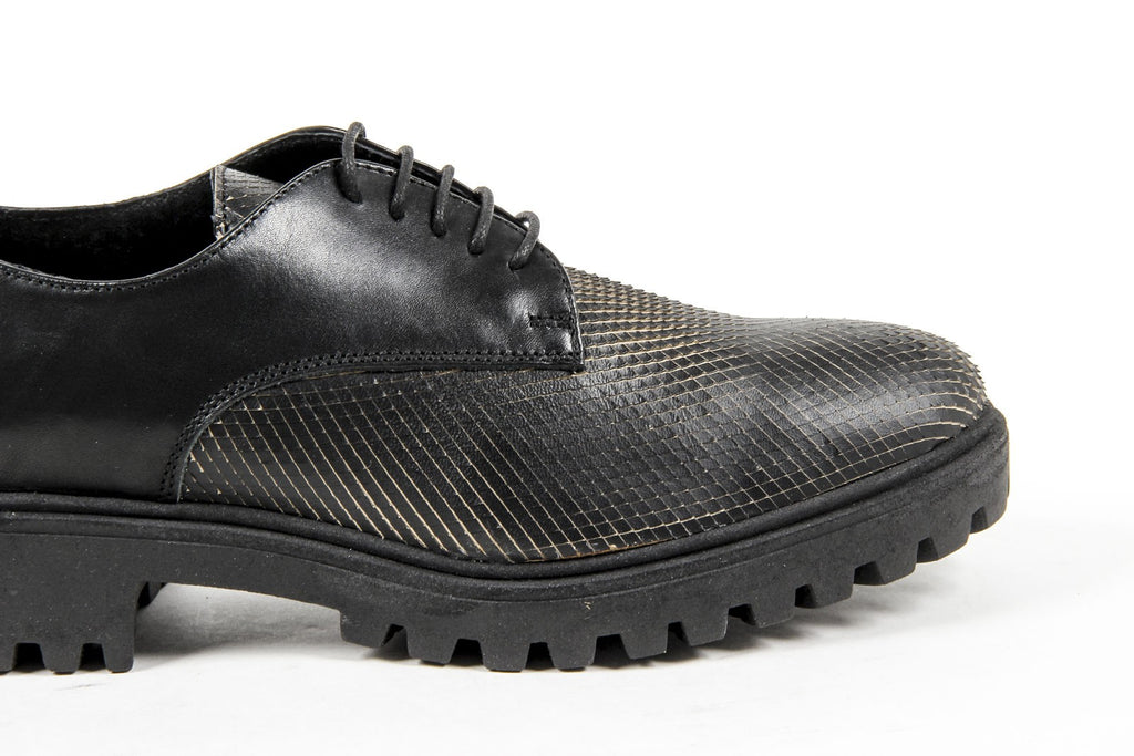 Scarpa stringata da donna V 1969 Italia C01 VITELLO NERO