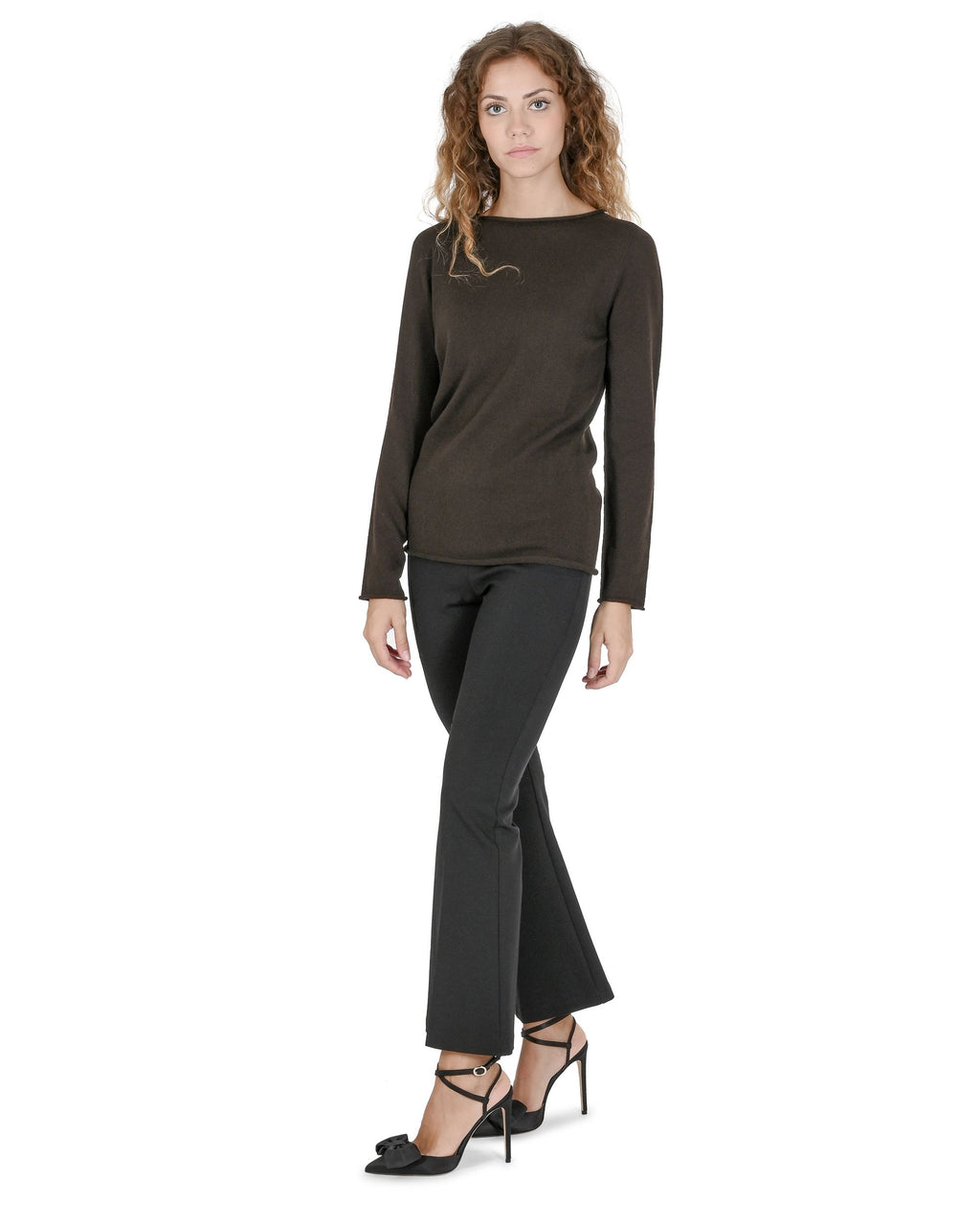 Maglione da donna in cashmere con scollo a barca Crown of Edinburgh COE 0025 MARRONE