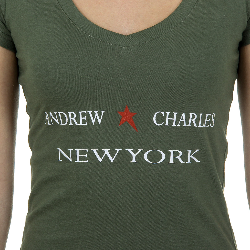 Andrew Charles T-shirt da donna a maniche corte con scollo a V verde TAPIWA