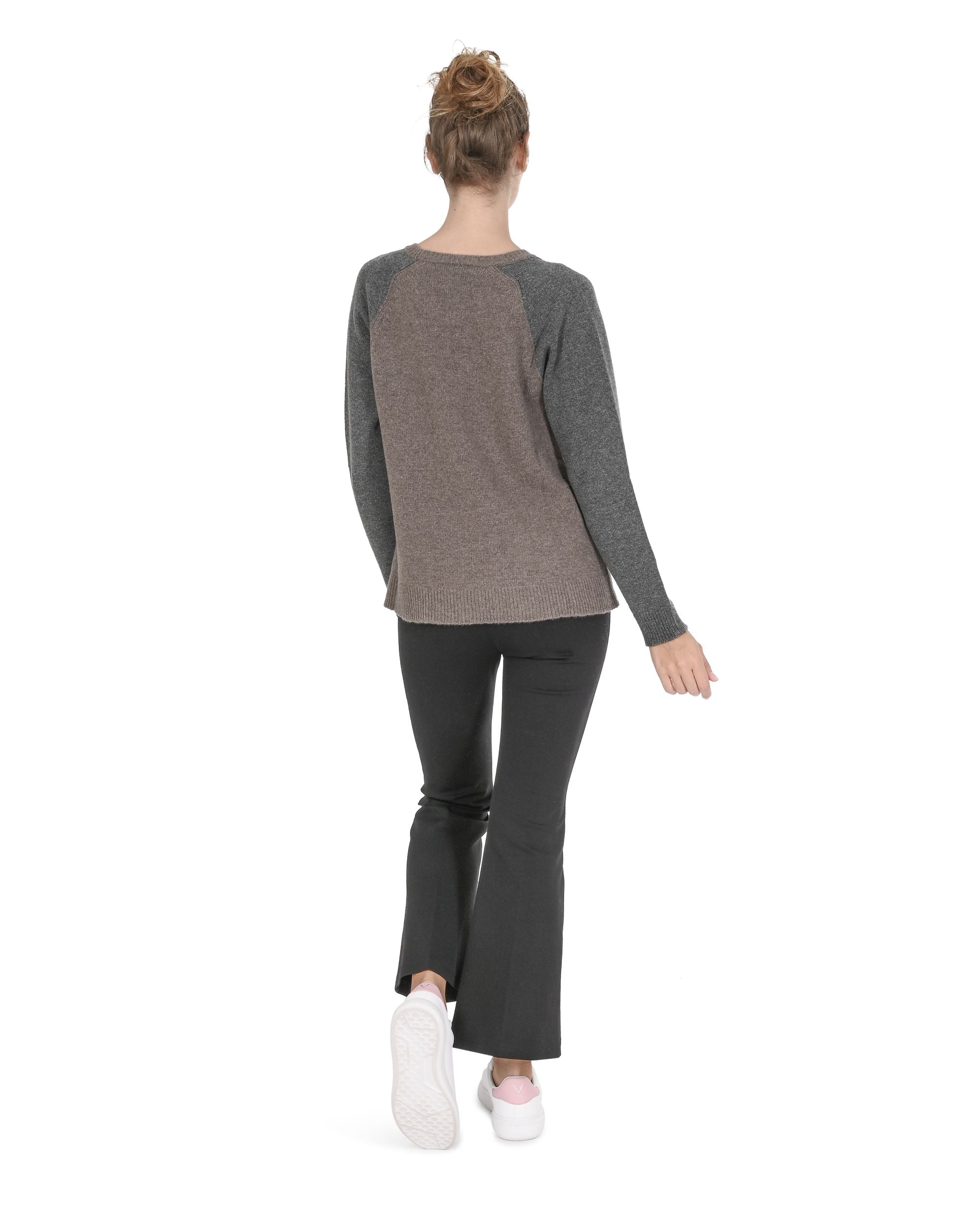 Maglione girocollo da donna in cashmere Crown of Edinburgh COE 0016 GRIGIO/BEIGE