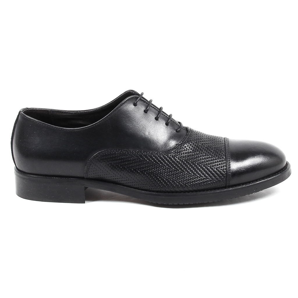 Scarpa classica da uomo V 1969 Italia