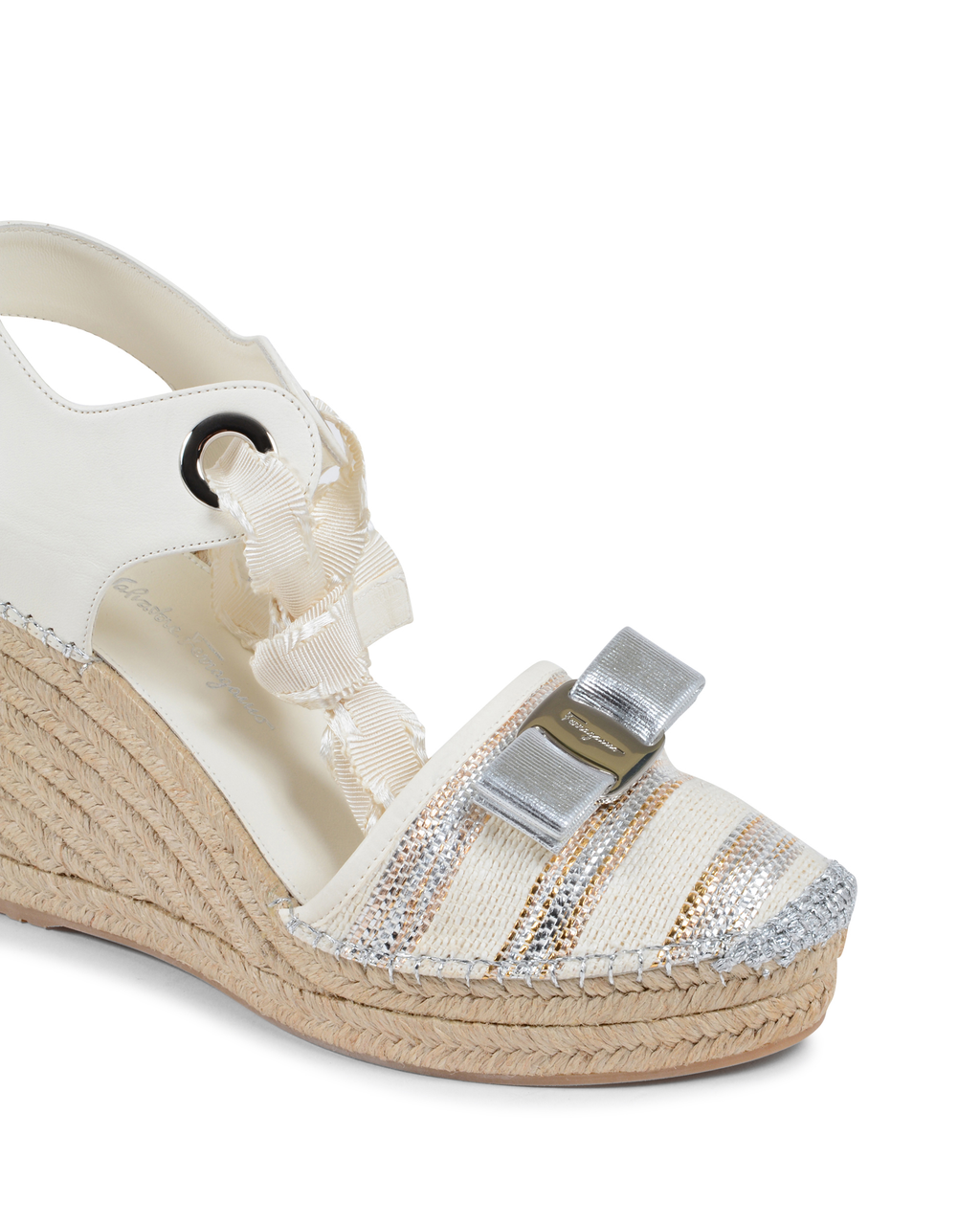 Sandalo con zeppa da donna Salvatore Ferragamo color crema EUGENIE