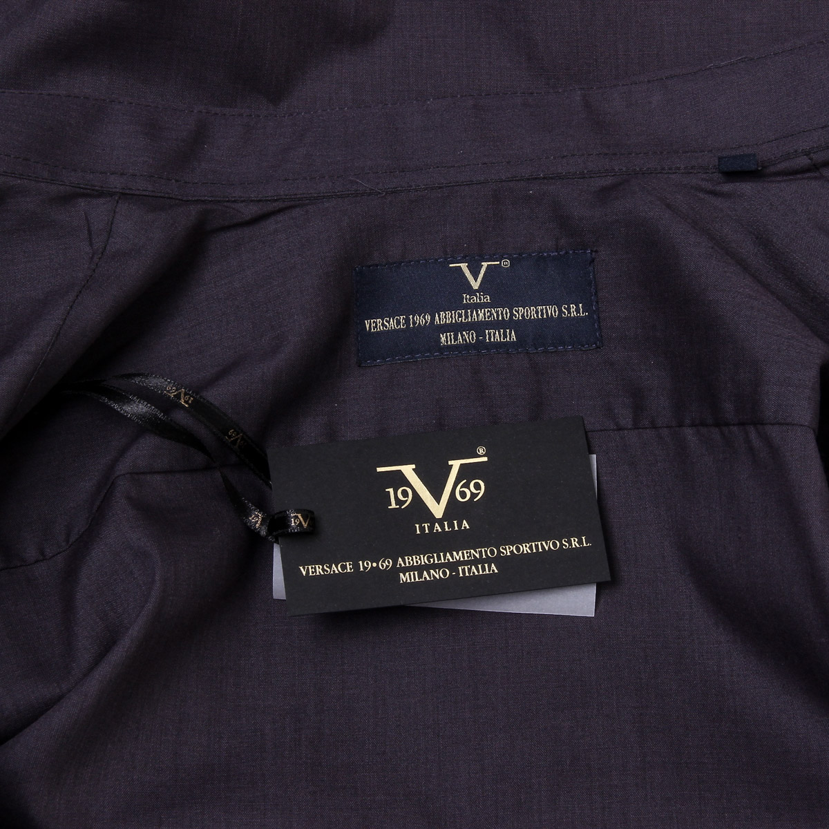 V 1969 Italia Camicia da uomo con collo classico 377 VAR. 524