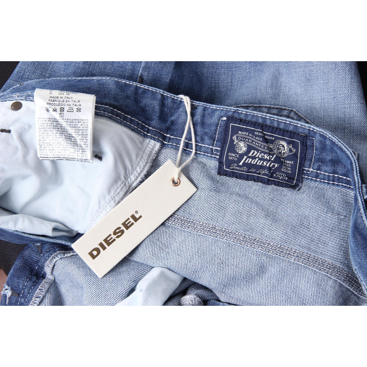 Pantaloncini da uomo Diesel 00CKCH 0839C 01 KROSHORT