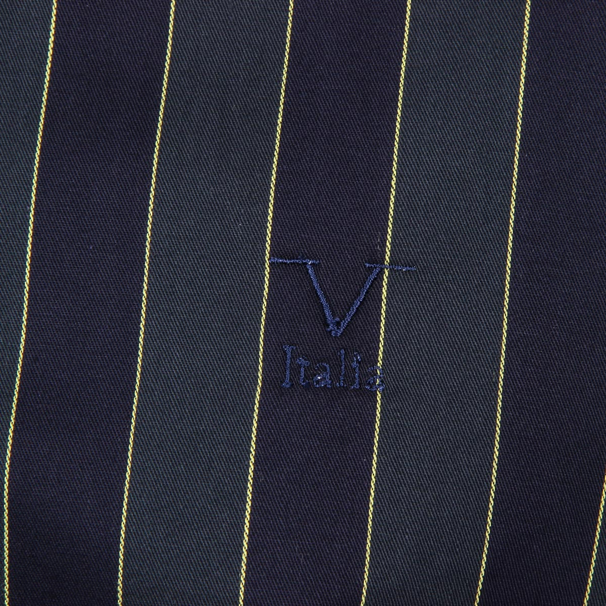 V 1969 Italia Camicia da uomo con collo classico 377 VAR. 520