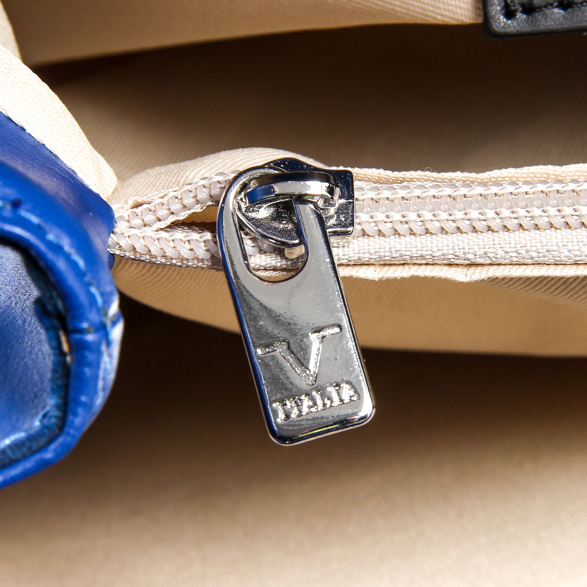 Borsa da donna V 1969 Italia V004-S RUGA BLUETTE