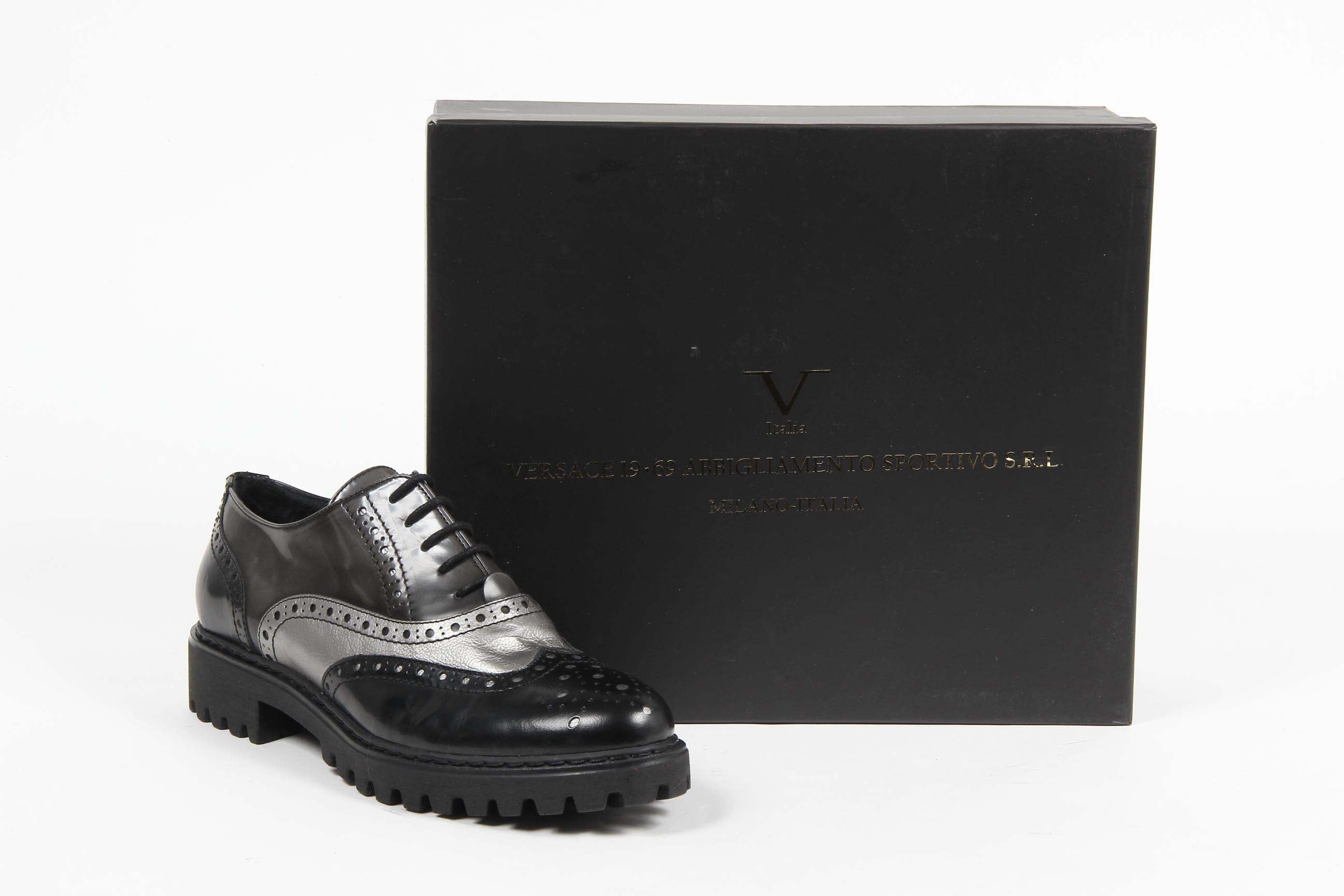 V 1969 Italia Womens Oxford Shoe 5135 ABRASIVATO NERO